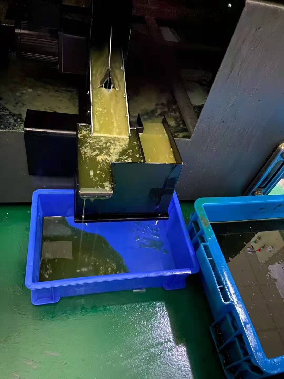 WOS-300/400型盤式油水分離機